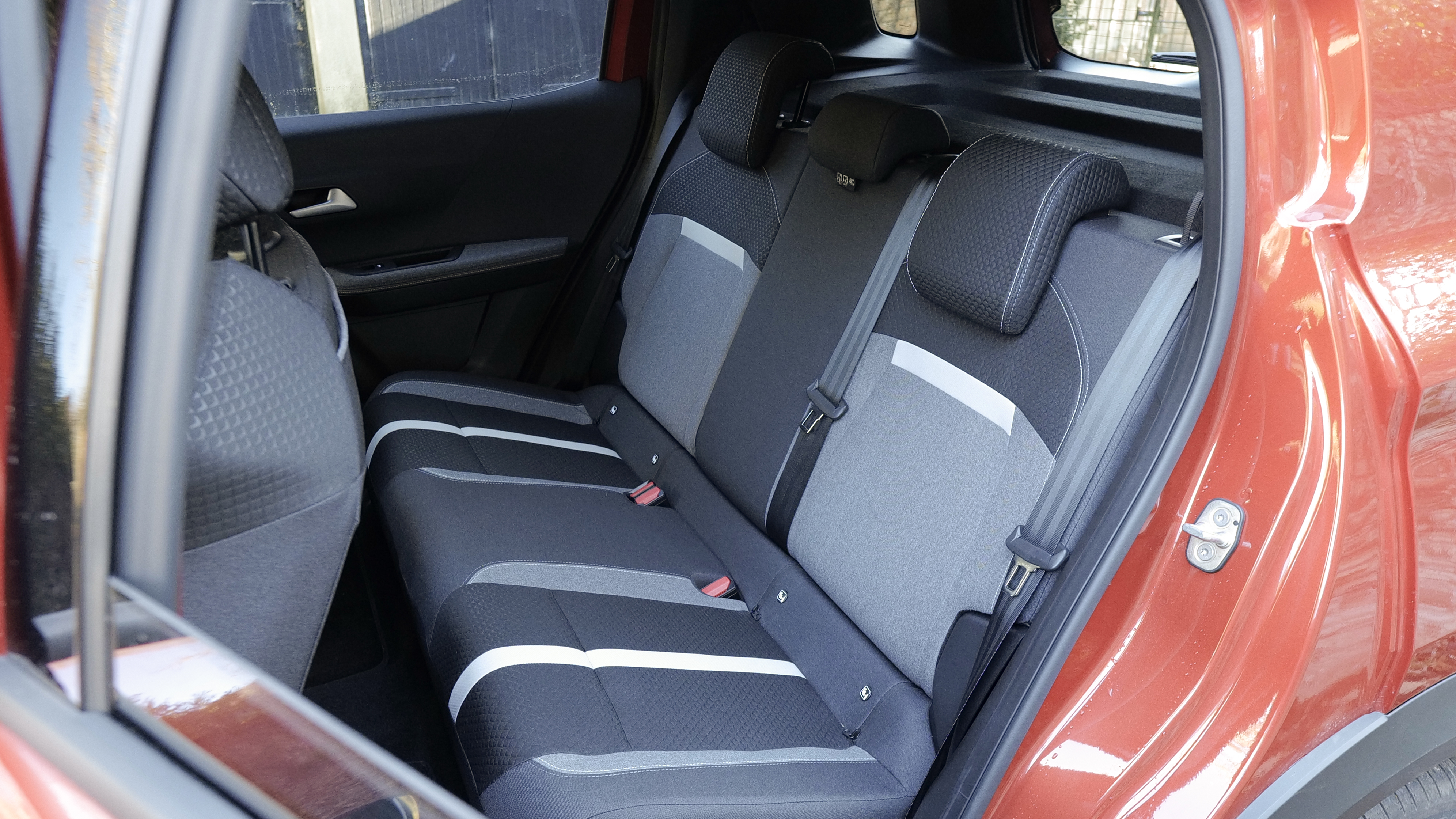 VAUXHALL FRONTERA ELECTRIC ESTATE 83kW GS 44kWh 5dr Auto